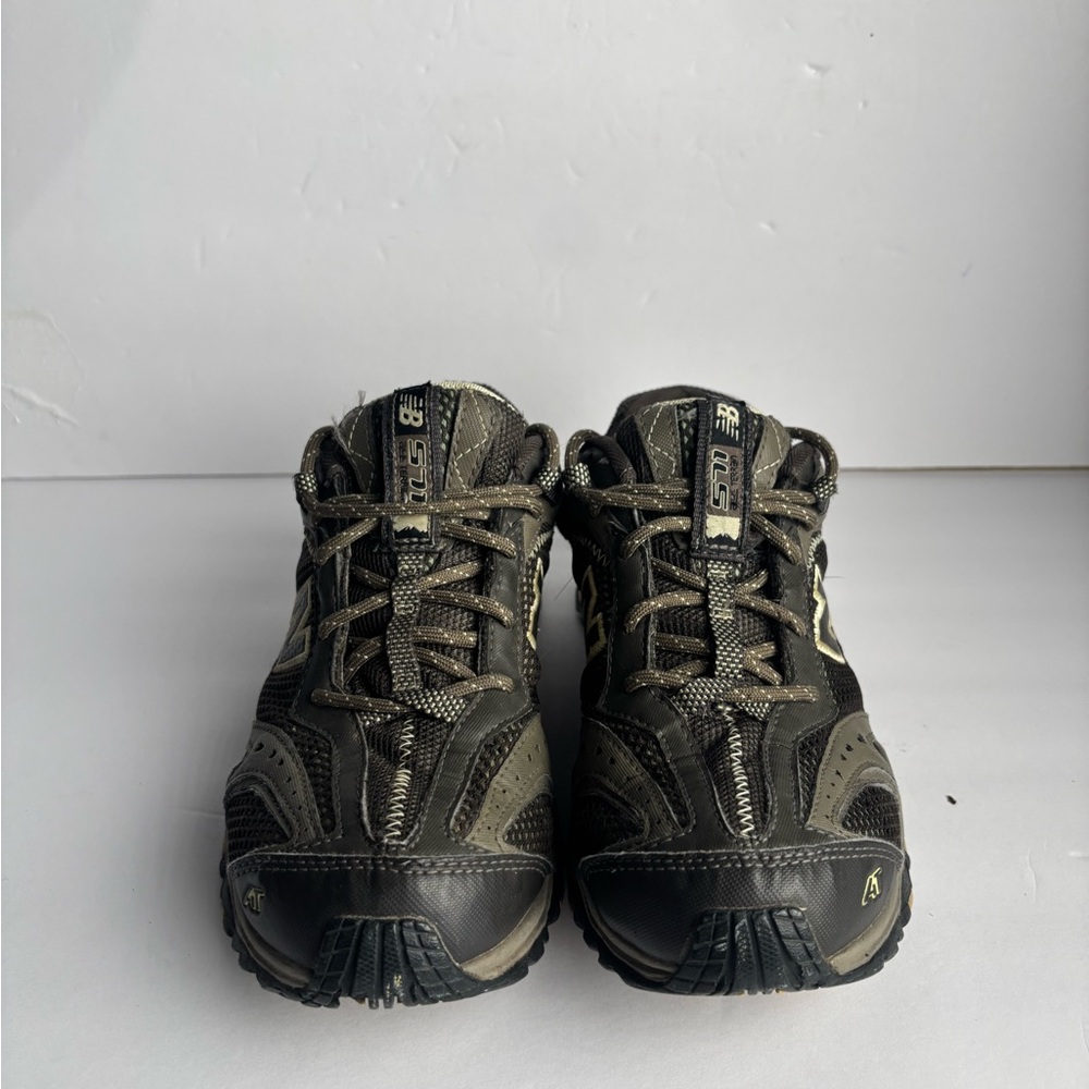 New Balance 571 All Terrain trail running shoes in a army green&black. US 8.5.